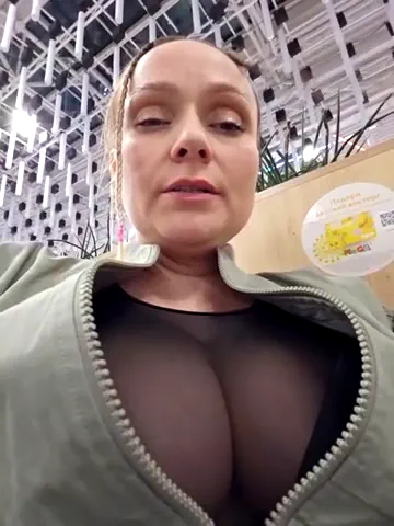 bondgirl_013