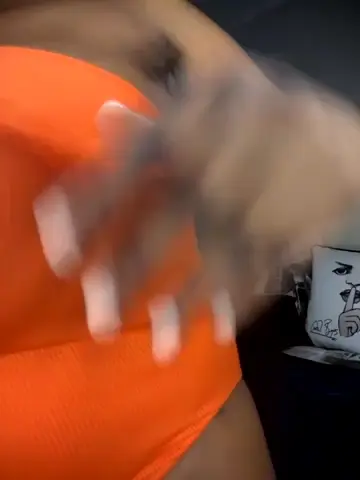 bustygoddess32
