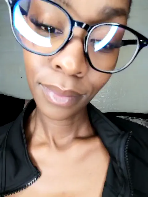 chocolatehotwife