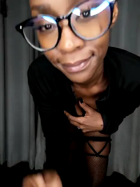 chocolatehotwife
