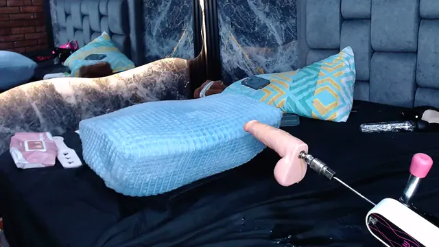 couple_gold69