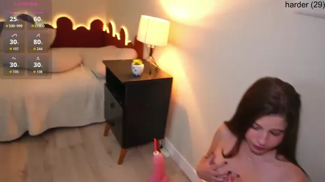 cuteface_bigass_