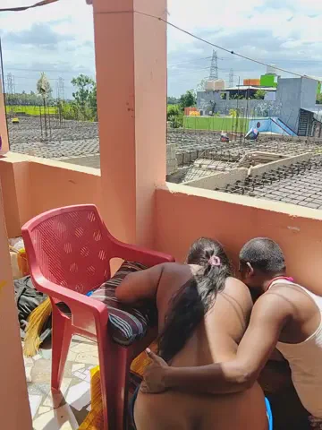 desicouple1706