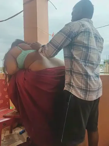 desicouple1706