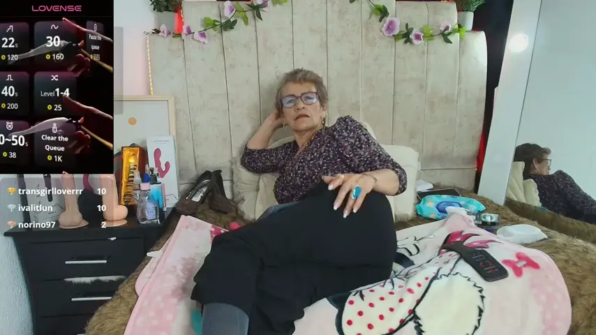 devora_mature65