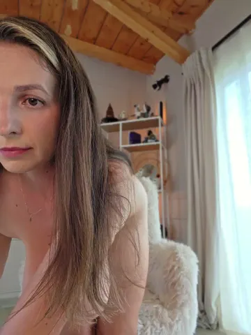 ellaxxstar