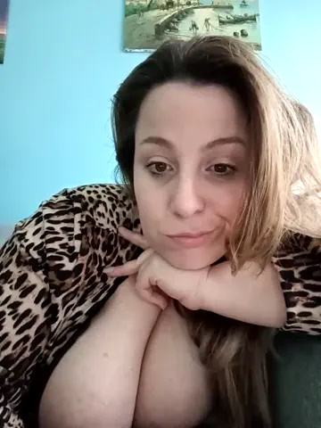 emma96_hot