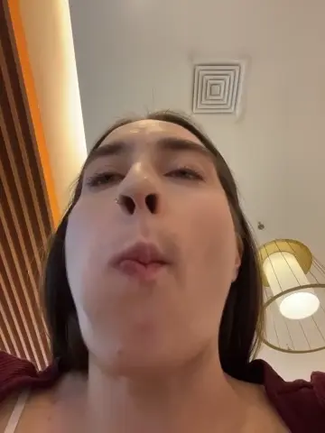 holly_play