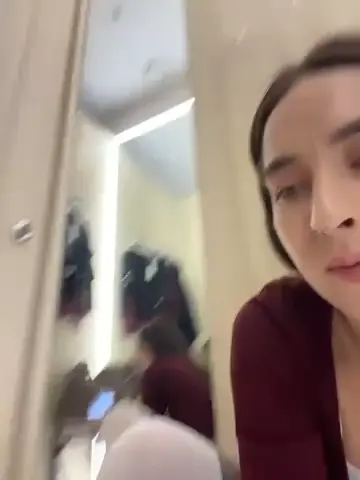 holly_play
