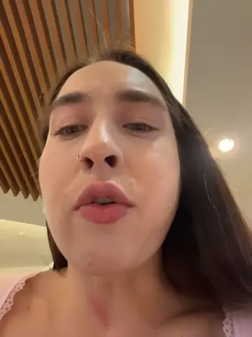 holly_play