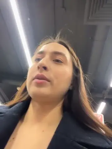 holly_play