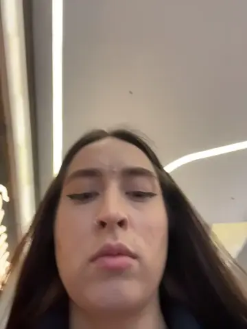 holly_play