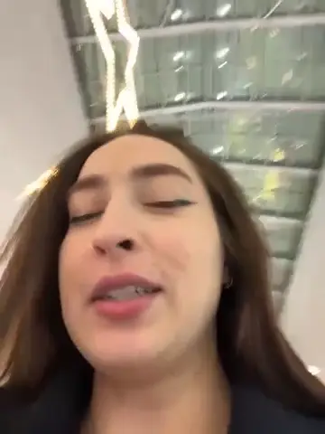 holly_play