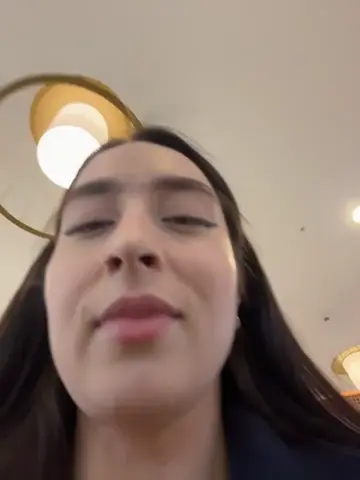 holly_play