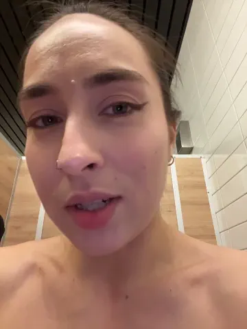holly_play