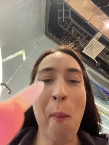 holly_play