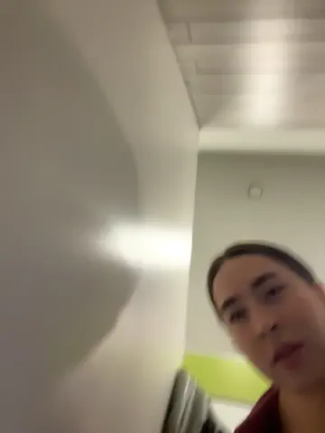 holly_play