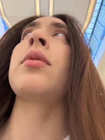 holly_play