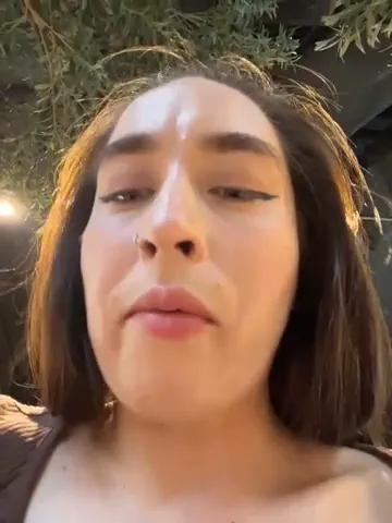 holly_play