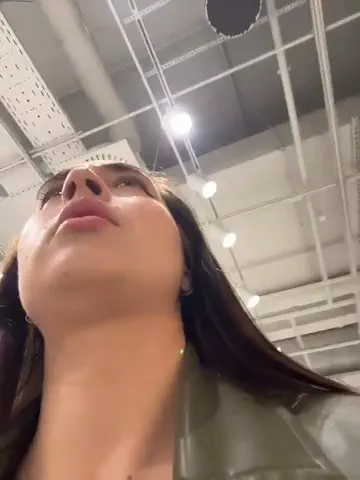 holly_play