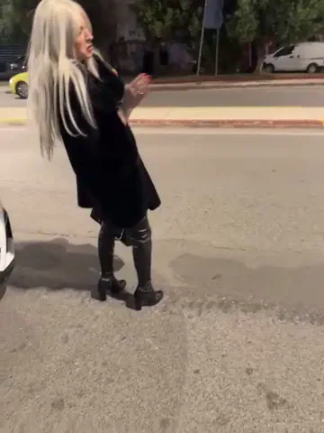 hotladyluna