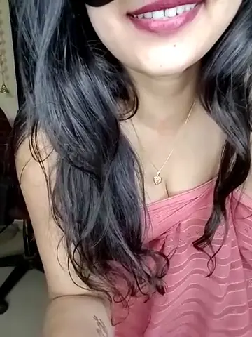 kaamuk_shweta