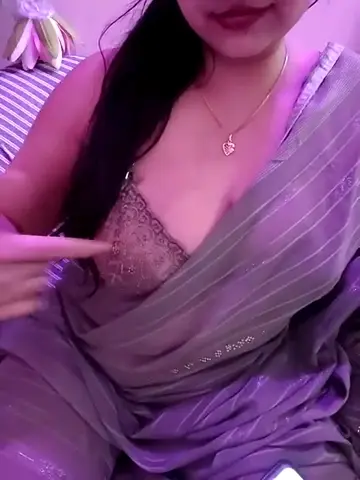 kaamuk_shweta