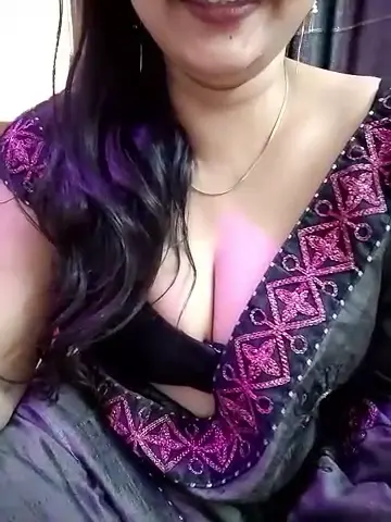 kaamuk_shweta