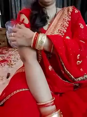 kaamuk_shweta
