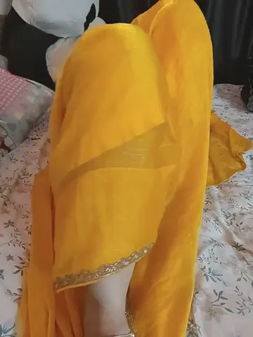 kaamuk_shweta