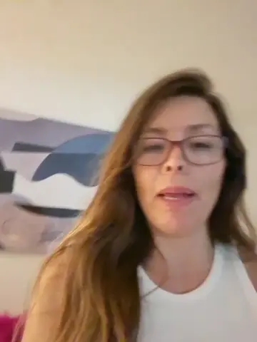 karina_warthon
