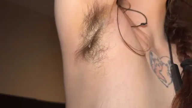 kinky_malinaa