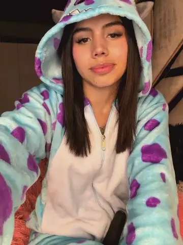 laura-khalifa