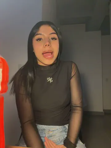laura-khalifa