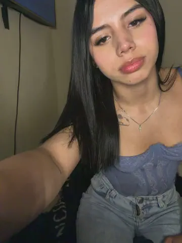 laura-khalifa
