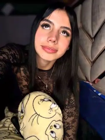 laura-khalifa