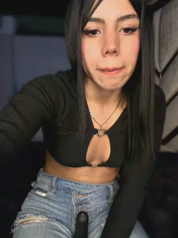 laura-khalifa