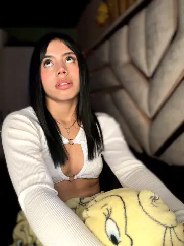 laura-khalifa
