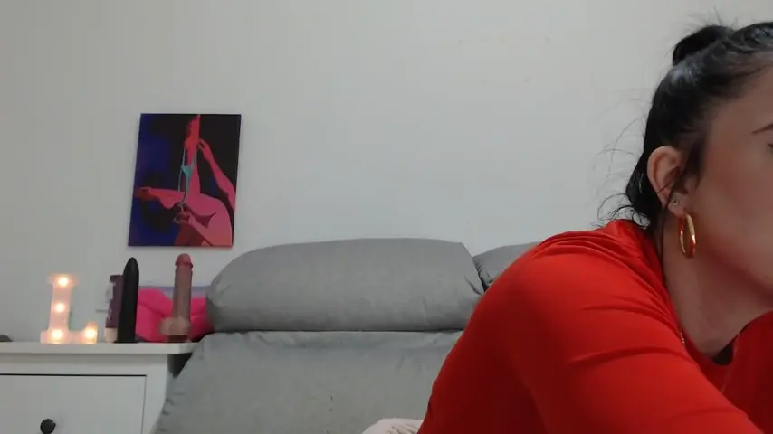 leilacam25