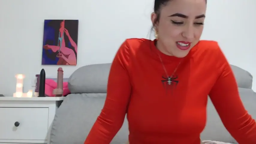 leilacam25