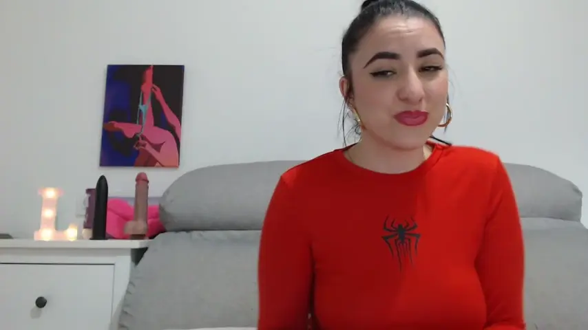 leilacam25