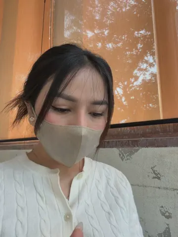 linh_2004