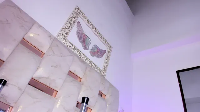 lola_blondie