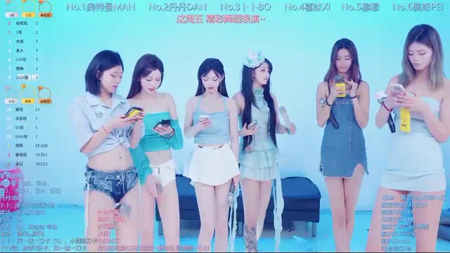 luckygirls-339