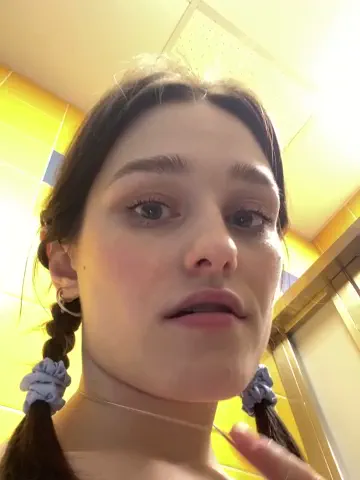 mia_mia_m