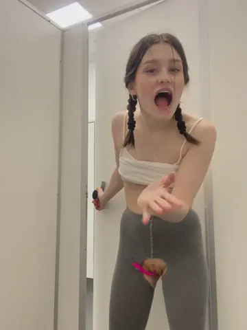 mia_mia_m
