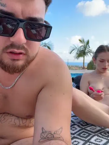 mrandmrssavage