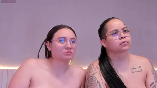 naughtylesbians__