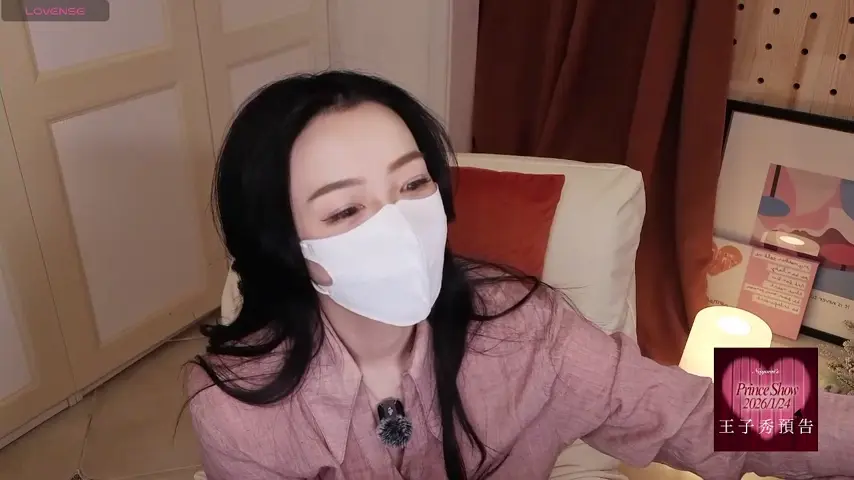 nayomi_34f