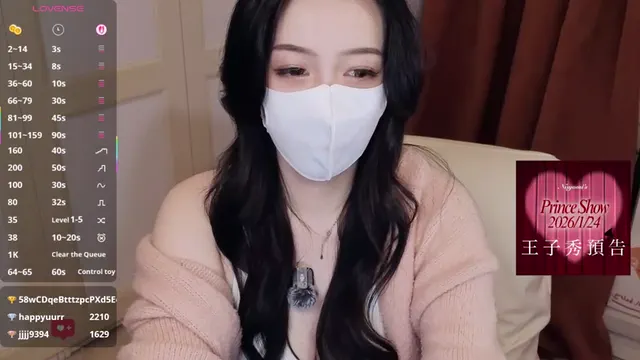nayomi_34f